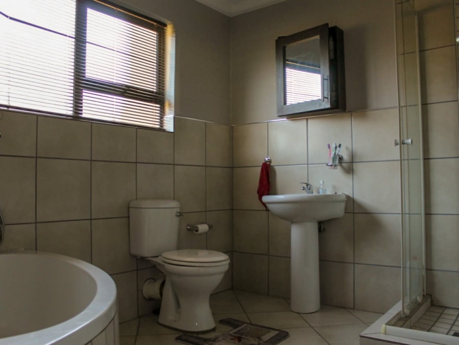 2 Bedroom Property for Sale in Die Bult North West
